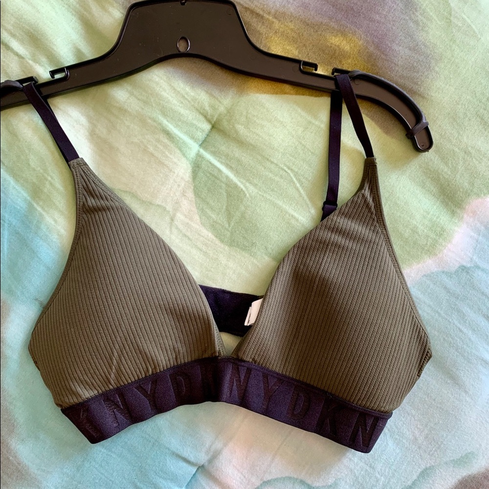 NWOT DKNY Bralette Size L
